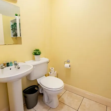 126 - Gort Na Coiribe 4 Bedroom Duplex, By Shortstays