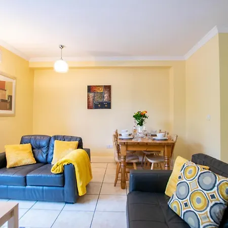 Feriehus 126 - Gort Na Coiribe 4 Bedroom Duplex, By Shortstays