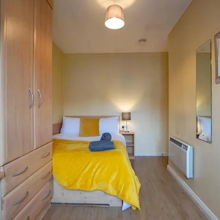 126 - Gort Na Coiribe 4 Bedroom Duplex, By Shortstays *