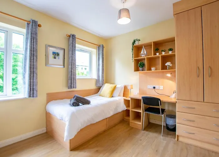 126 - Gort Na Coiribe 4 Bedroom Duplex, By Shortstays