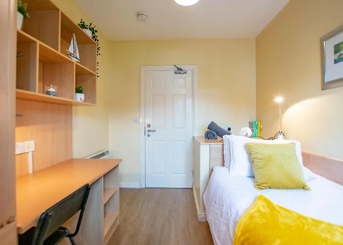 126 - Gort Na Coiribe 4 Bedroom Duplex, By Shortstays *