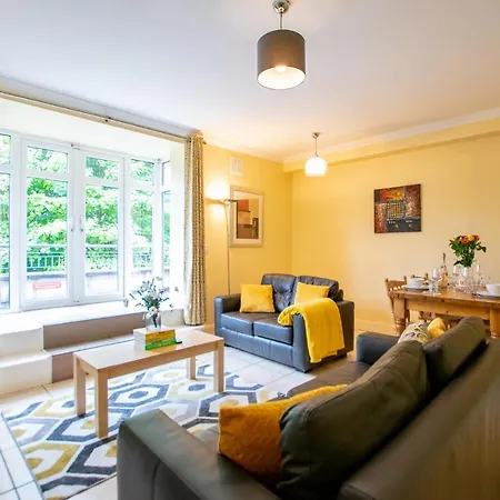 126 - Gort Na Coiribe 4 Bedroom Duplex, By Shortstays Feriehus